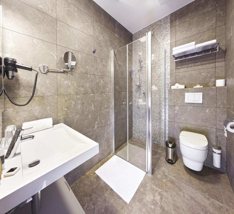 Wellness Hotel ABÁCIE Novy Jicin Exterior foto